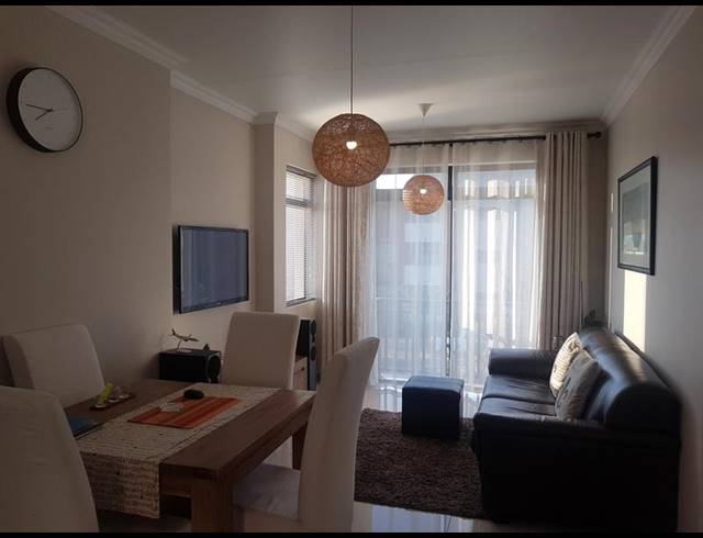 2 BEDROOM APARTMENT FOR SALE IN UMHLANGA RIDGE